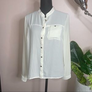 NWT Women's White Gold Sheer Long Sleeve Sheer Buttondown Collared Blouse
